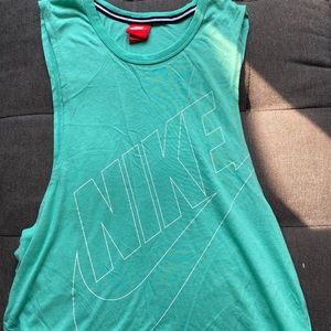 Nike muscle shirt